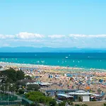 Charming Flat With Swimming Pool Appartement Bibione
