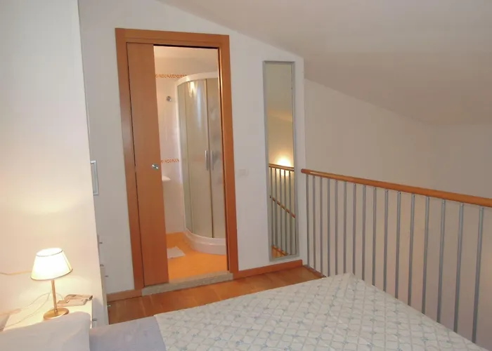 Charming Flat With Swimming Pool Διαμέρισμα