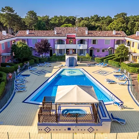 Charming Flat With Swimming Pool Bibione