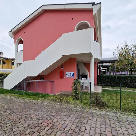 Charming Flat With Swimming Pool Apartamento Bibione
